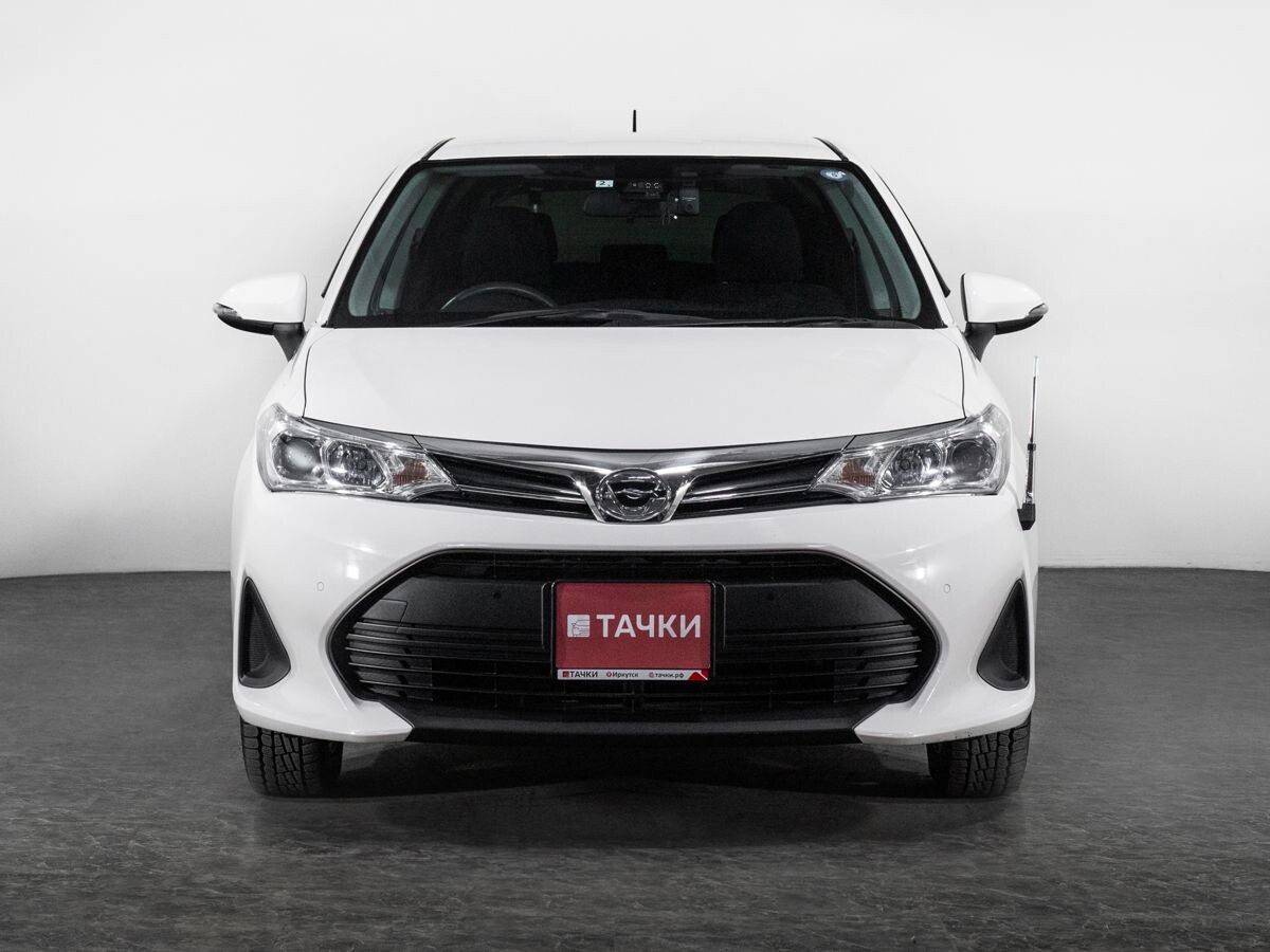 Toyota Corolla 2019 - фото автомобиля