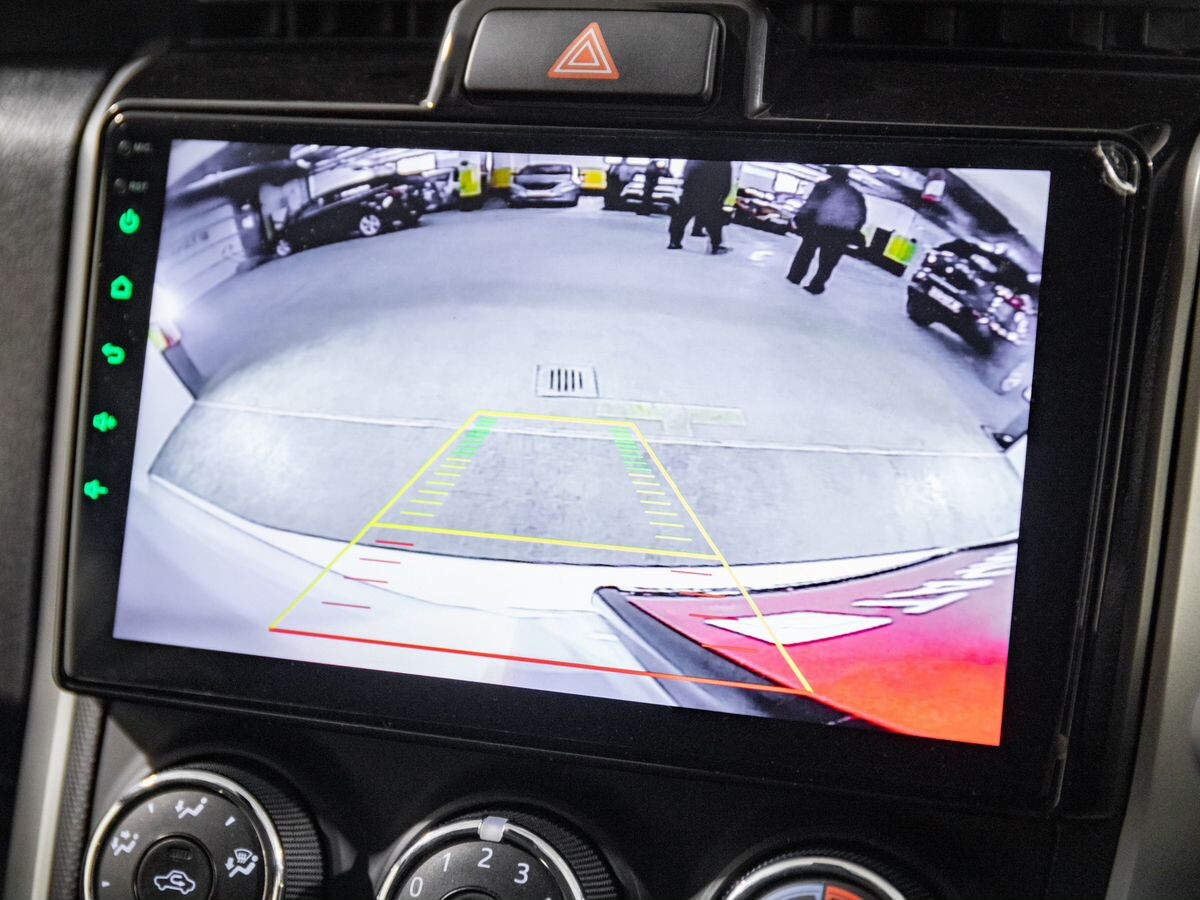 Toyota Corolla 2019 - фото автомобиля