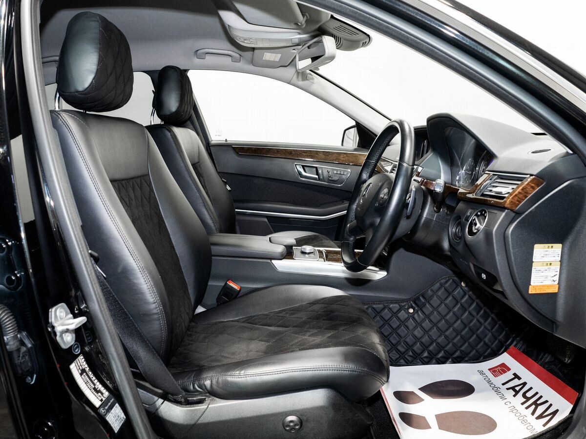 Mercedes-Benz E-Класс 2011 - фото автомобиля