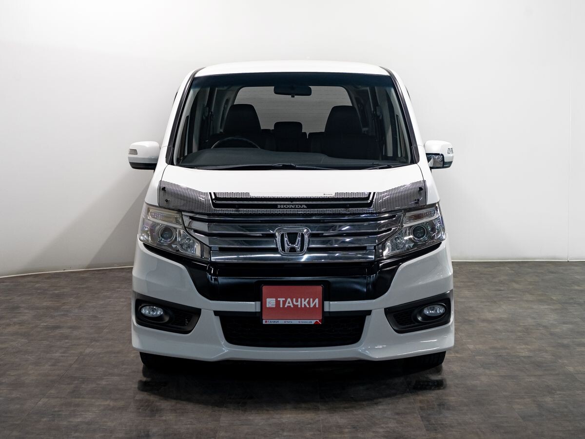 Honda Stepwgn 2014 - фото автомобиля