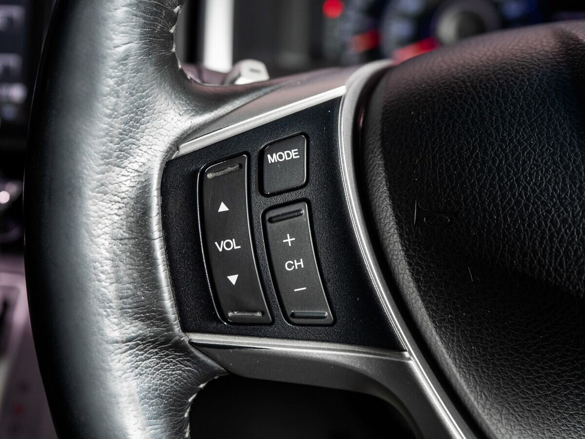 Honda Stepwgn 2014 - фото автомобиля