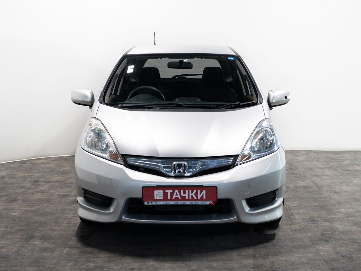 Honda Fit Shuttle 2012 - фото автомобиля