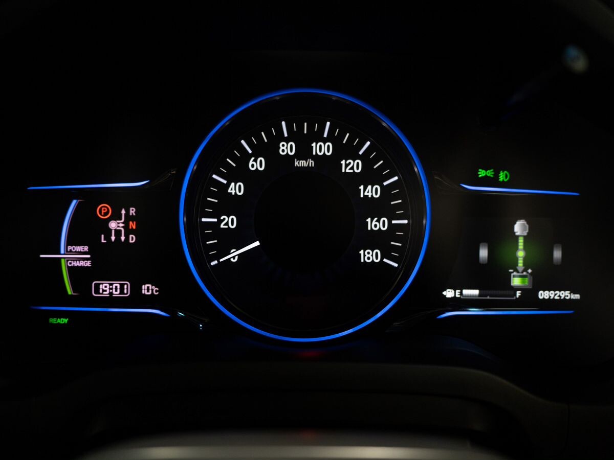 Honda Vezel 2014 - фото автомобиля