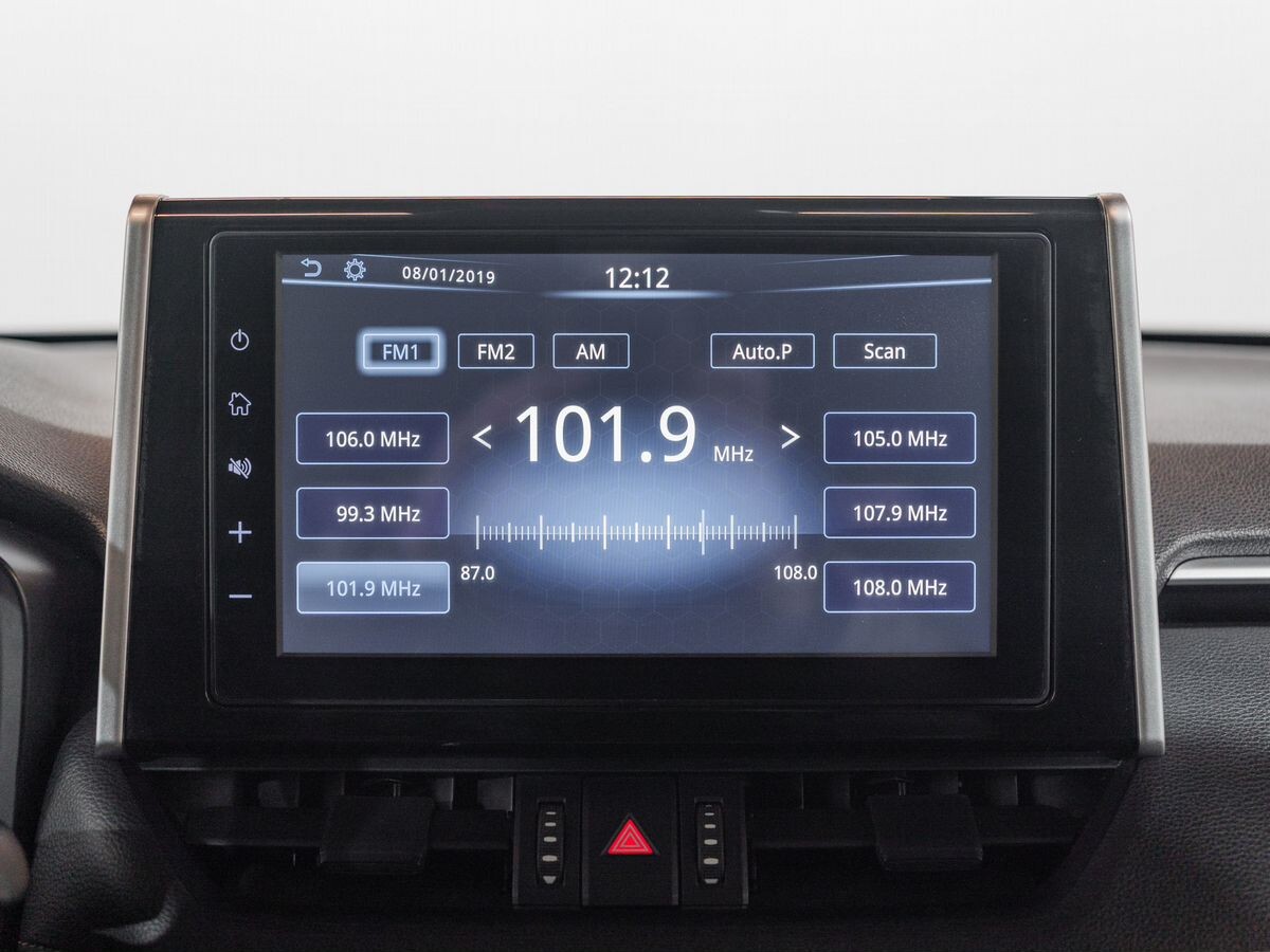 Toyota RAV4 2020 - фото автомобиля