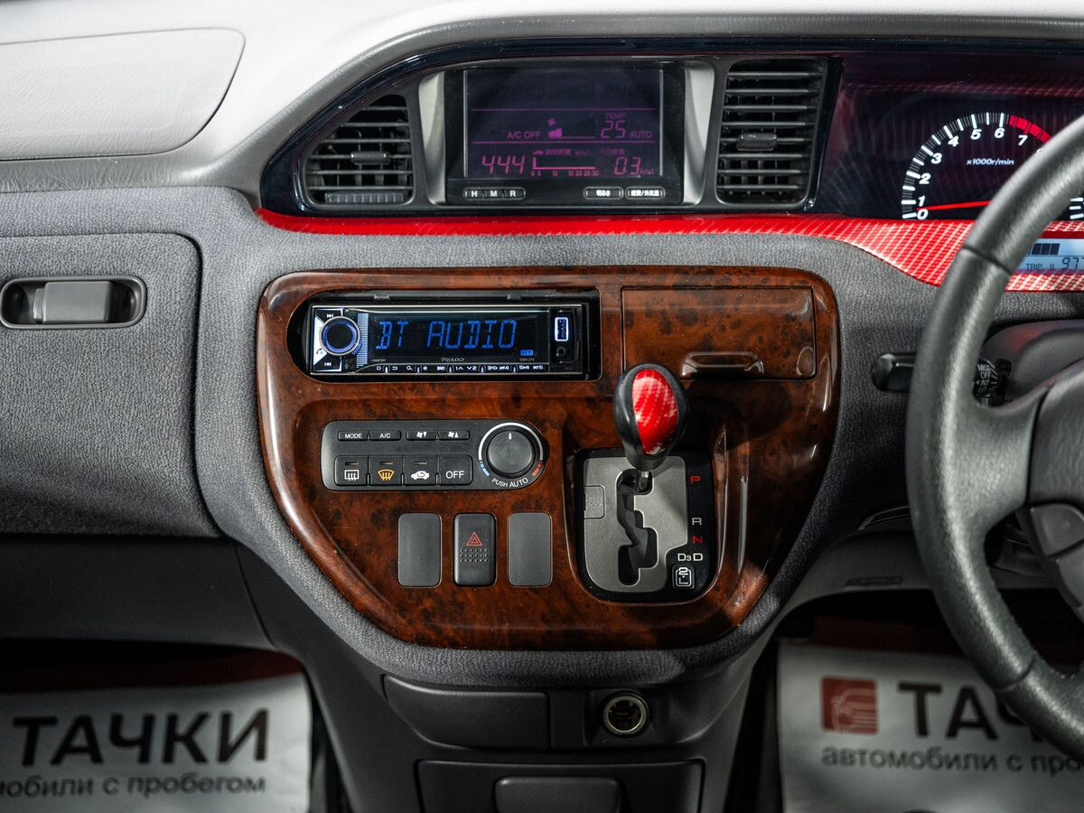 Honda Avancier 2002 - фото автомобиля