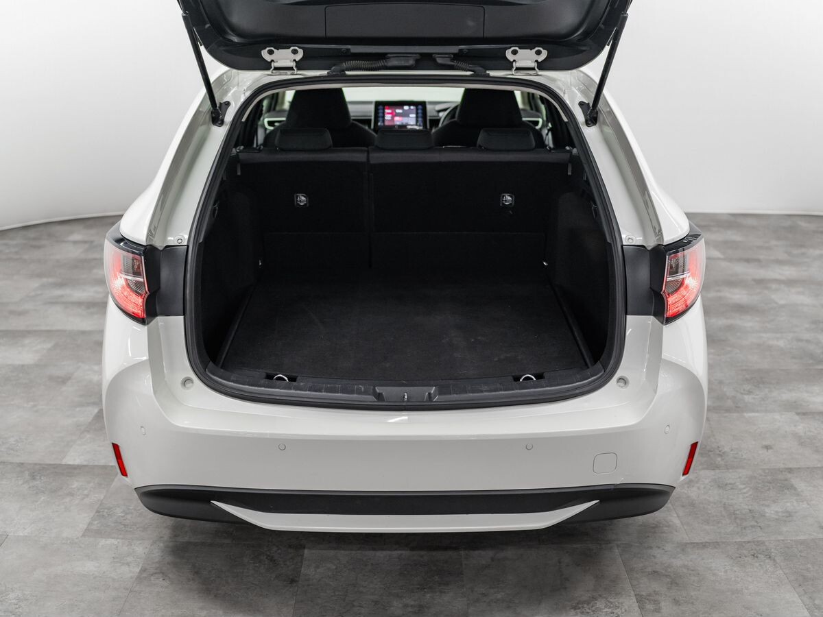 Toyota Corolla 2019 - фото автомобиля