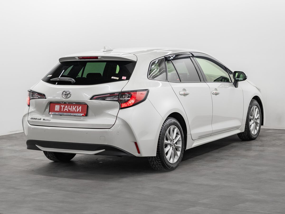 Toyota Corolla 2019 - фото автомобиля