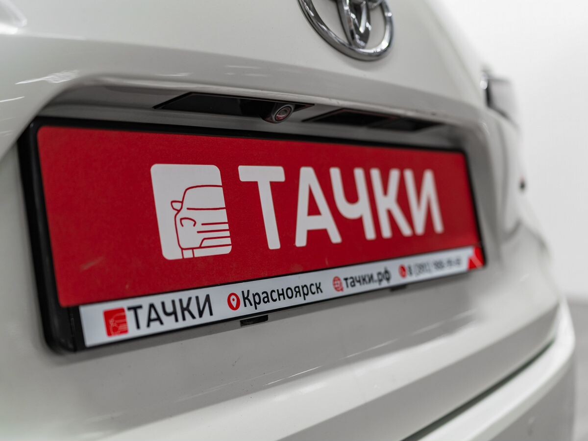 Toyota Corolla 2019 - фото автомобиля