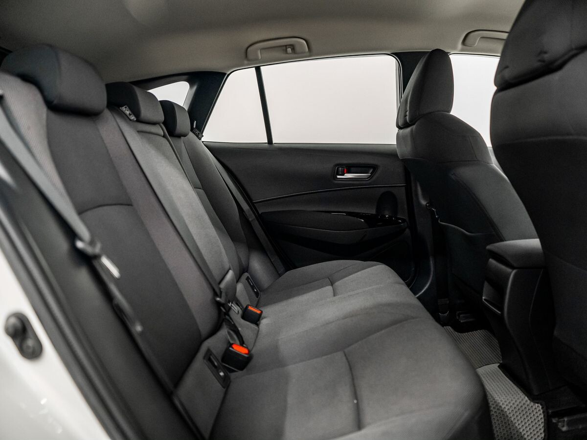 Toyota Corolla 2019 - фото автомобиля