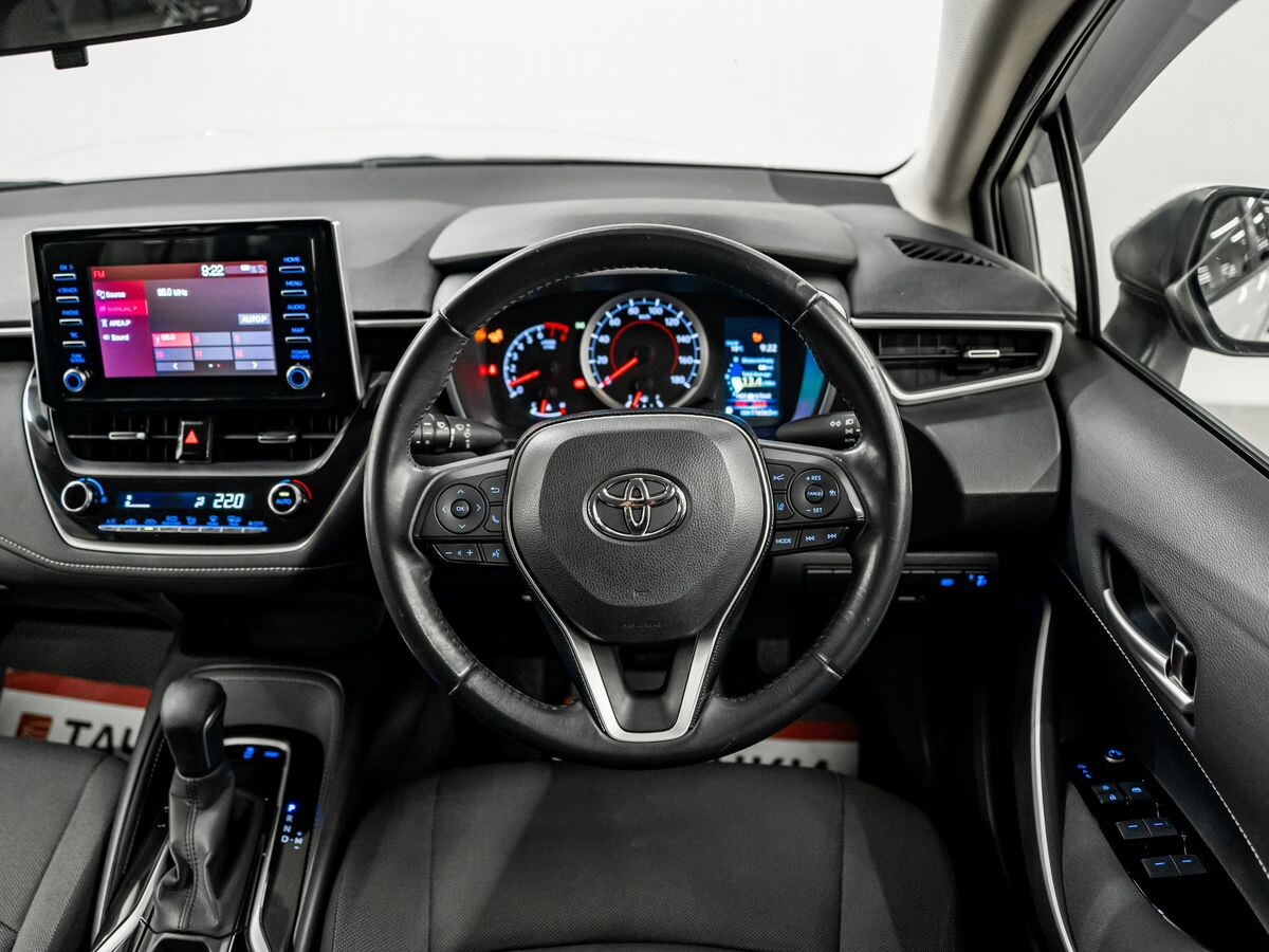 Toyota Corolla 2019 - фото автомобиля