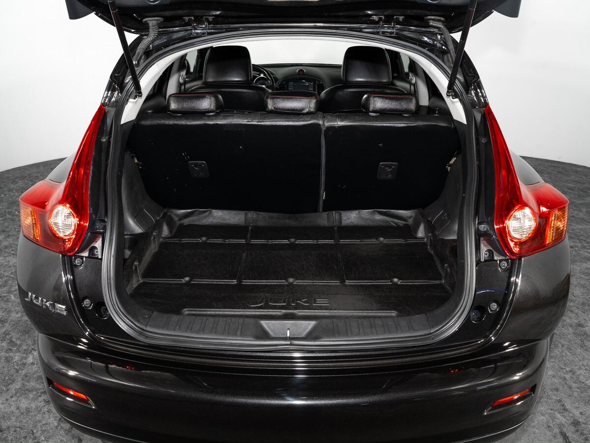 Nissan Juke 2012 - фото автомобиля