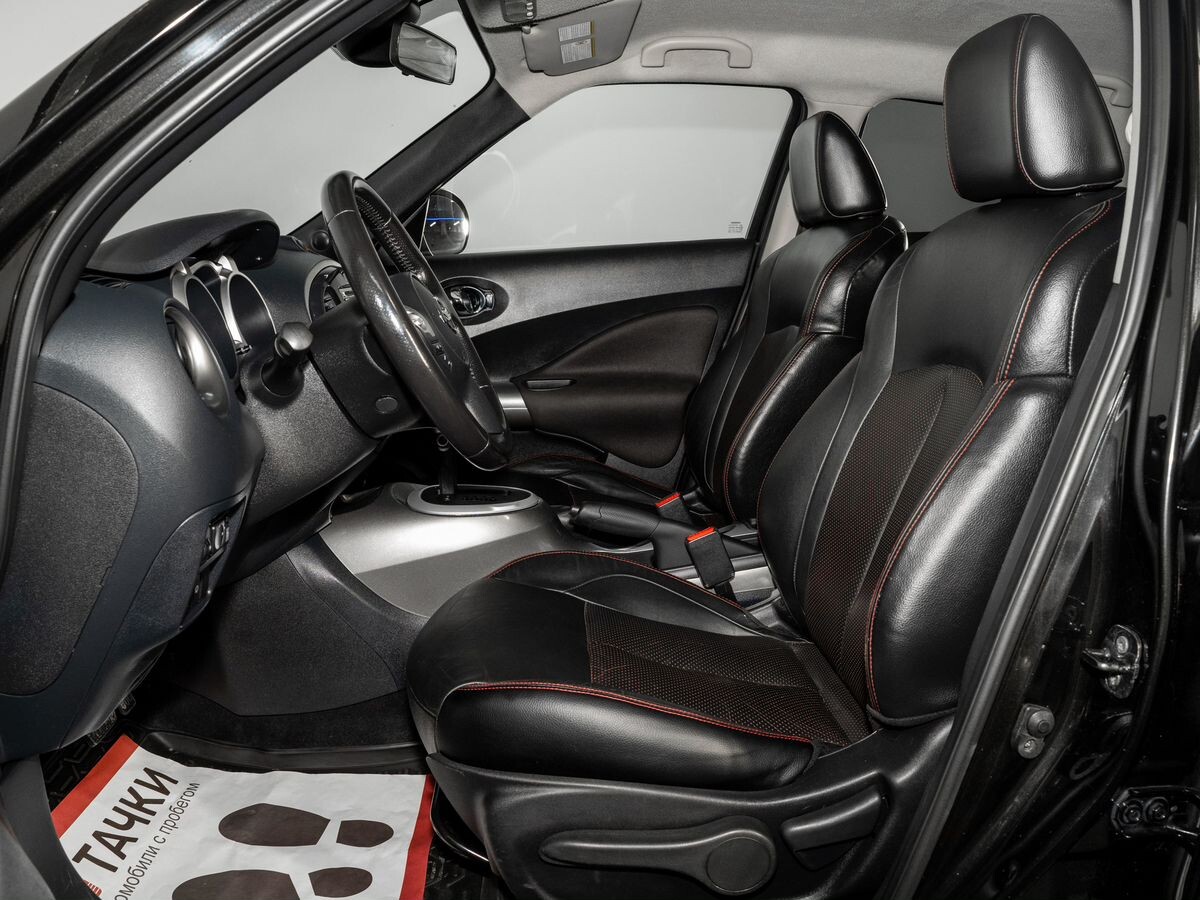 Nissan Juke 2012 - фото автомобиля