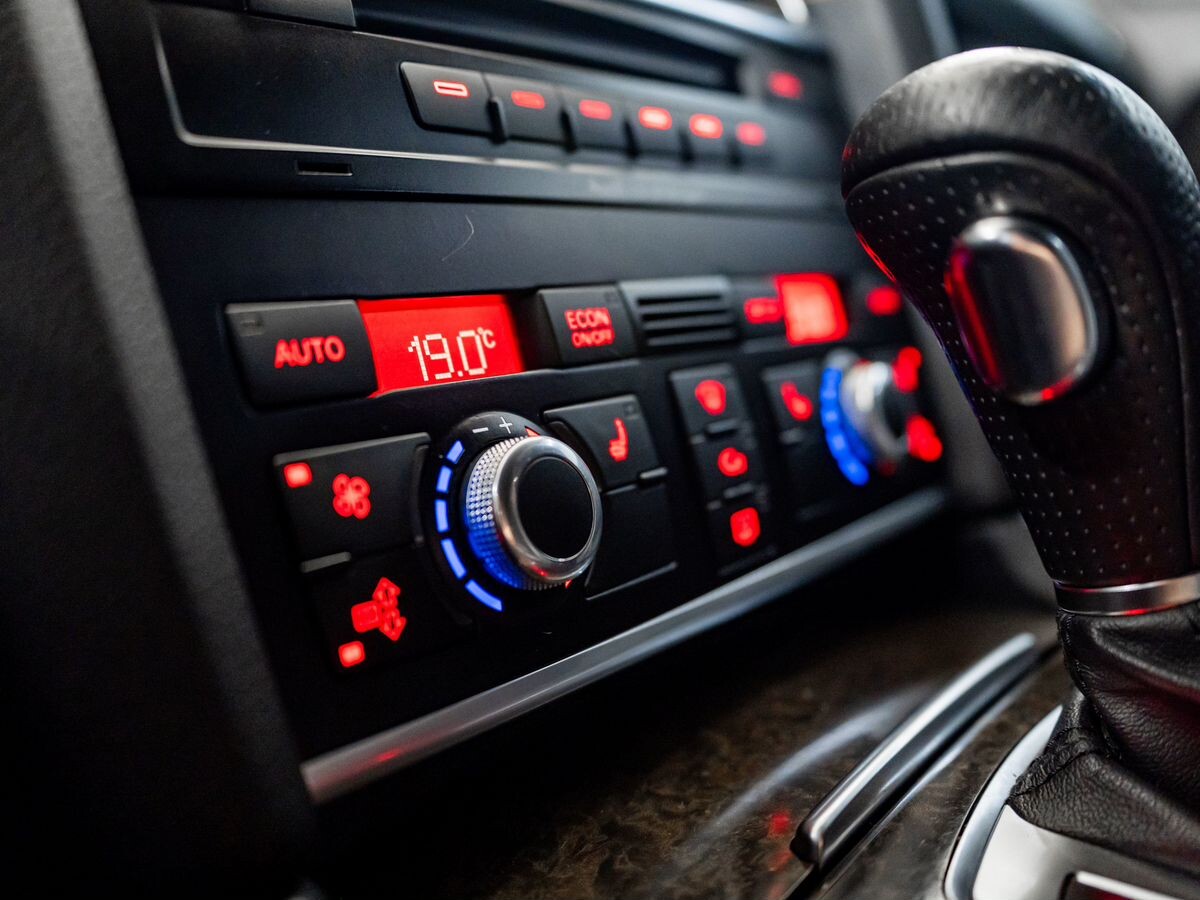 Audi Q7 2008 - фото автомобиля