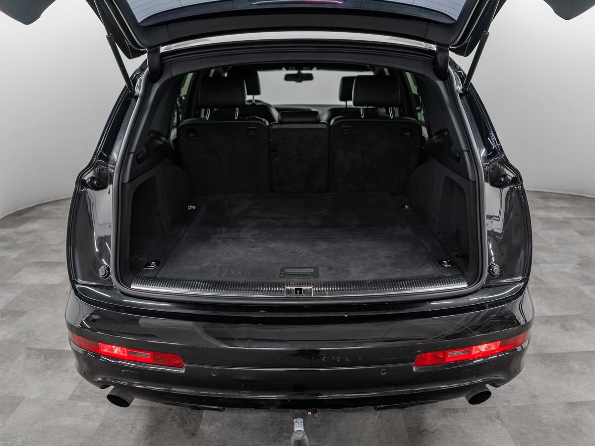 Audi Q7 2008 - фото автомобиля