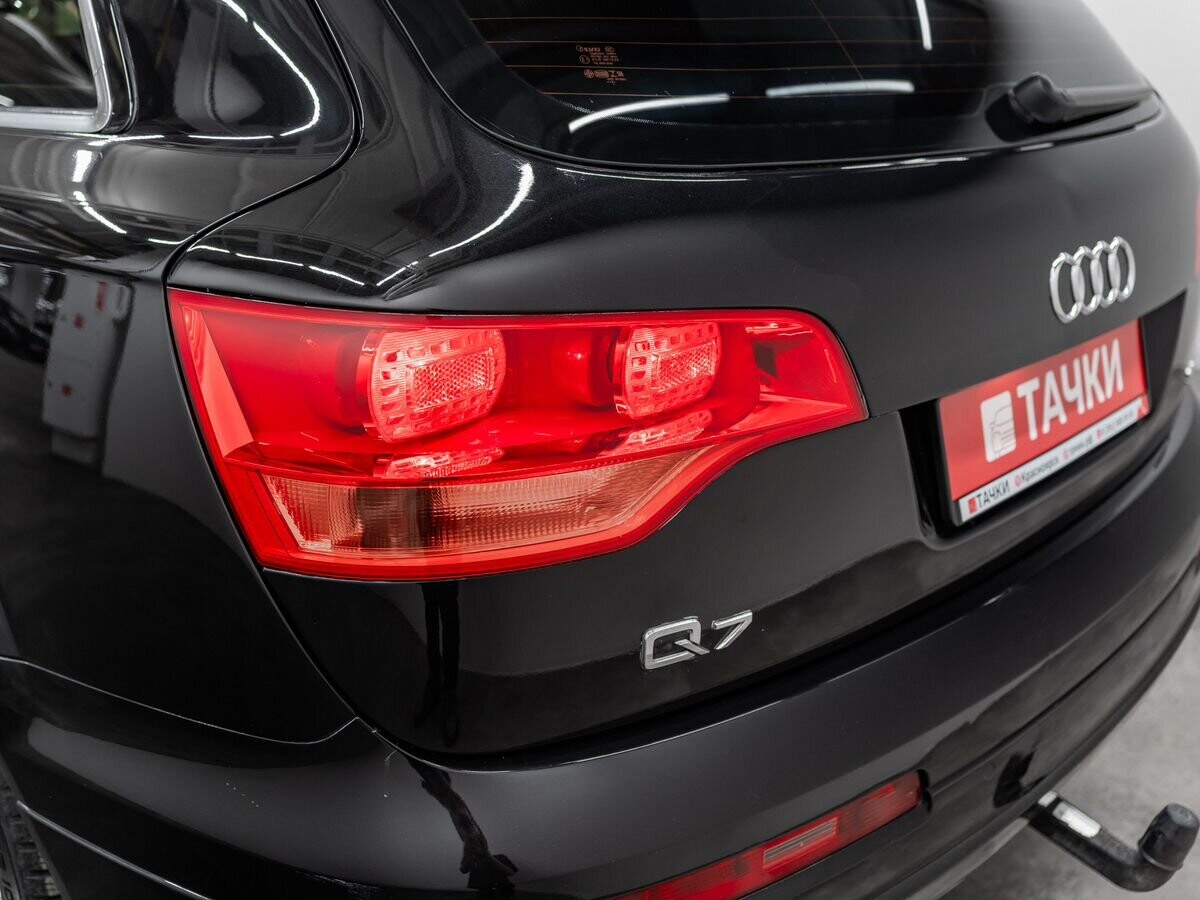 Audi Q7 2008 - фото автомобиля