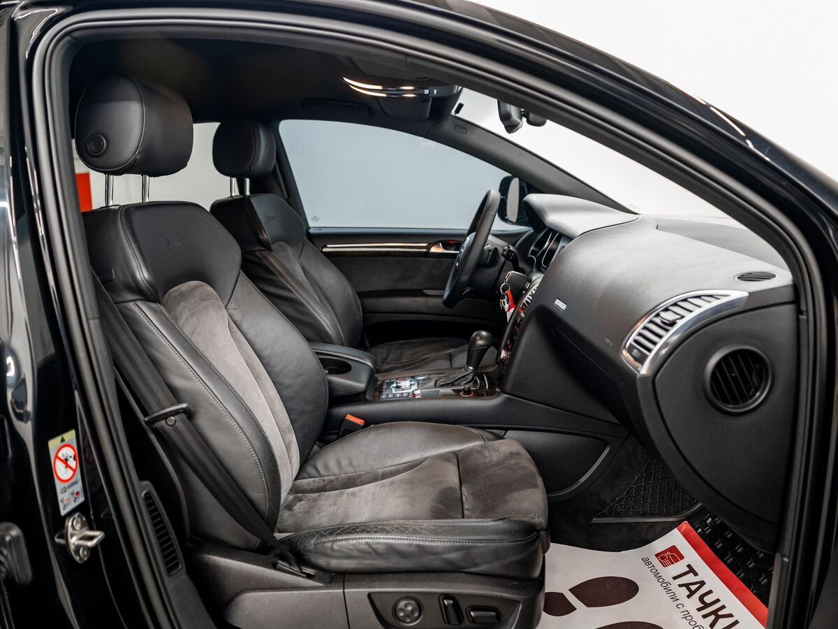 Audi Q7 2008 - фото автомобиля