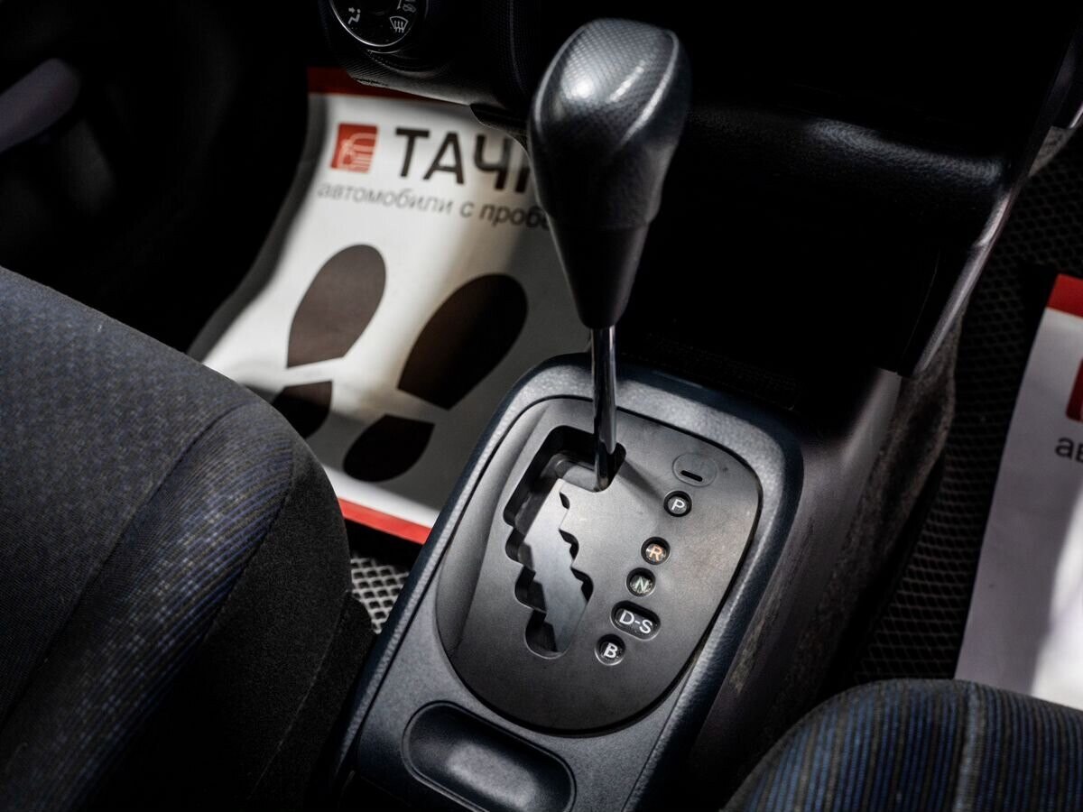 Toyota Probox 2015 - фото автомобиля