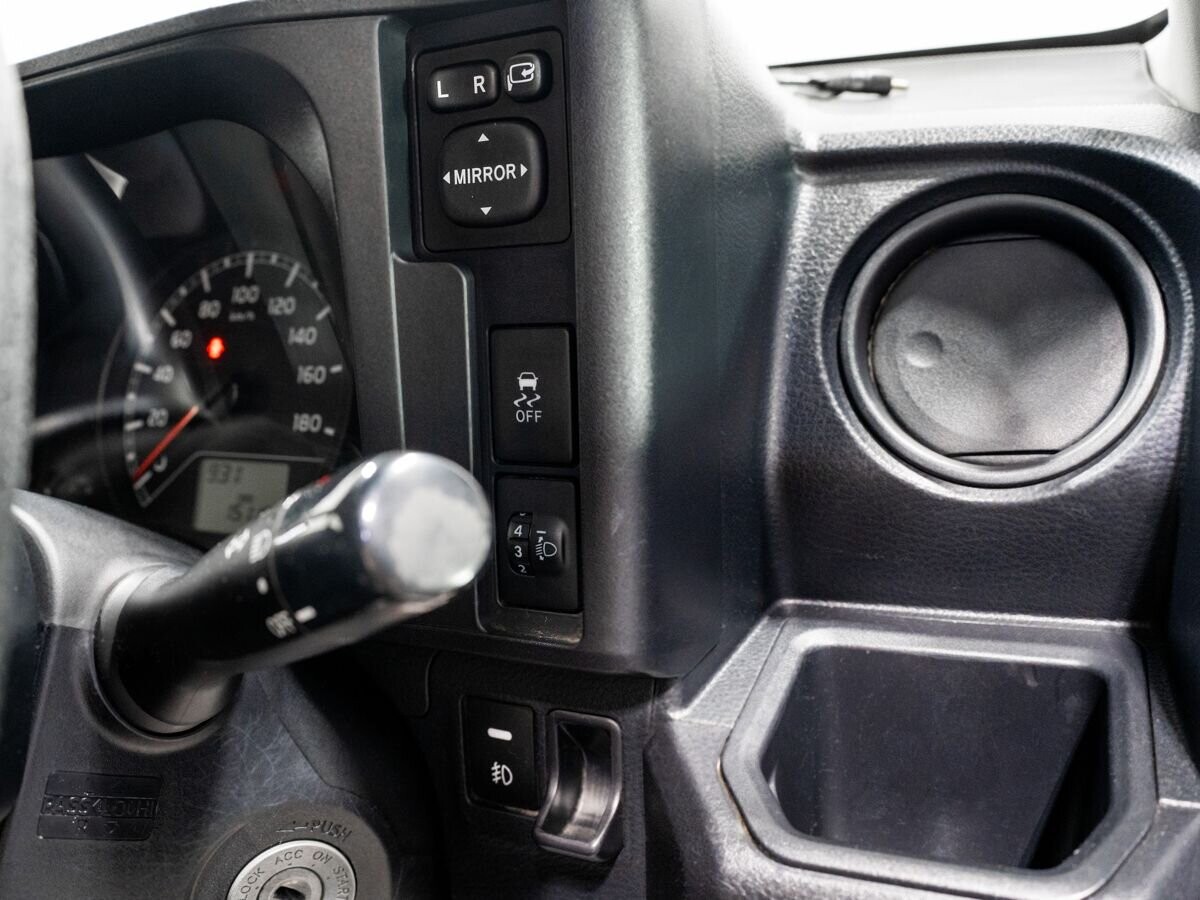 Toyota Probox 2015 - фото автомобиля