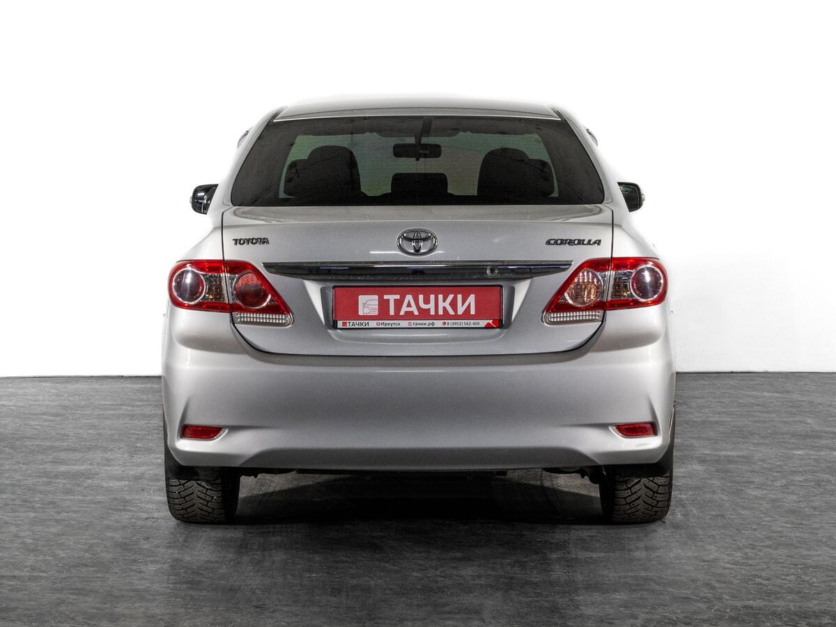 Toyota Corolla 2011 - фото автомобиля