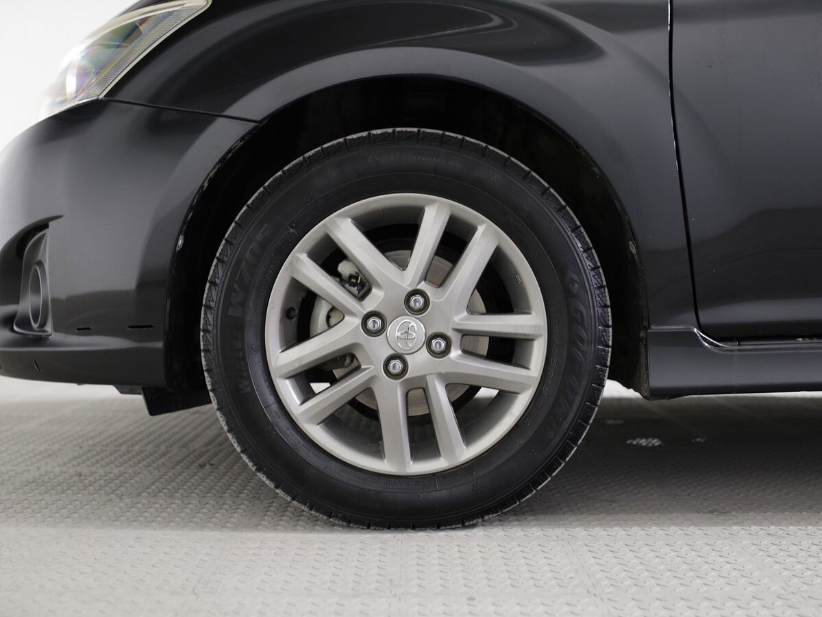 Toyota Corolla 2014 - фото автомобиля