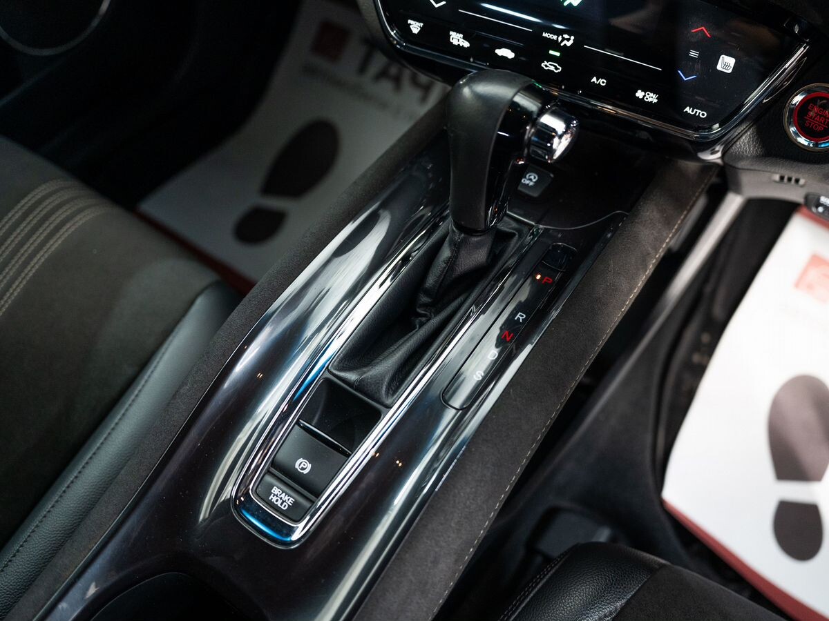 Honda Vezel 2019 - фото автомобиля