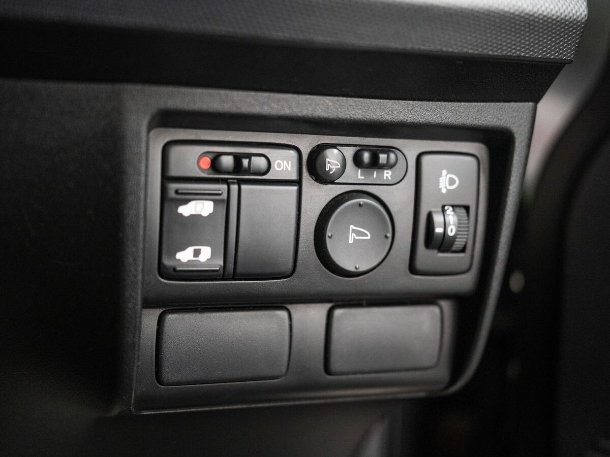 Honda Freed 2009 - фото автомобиля