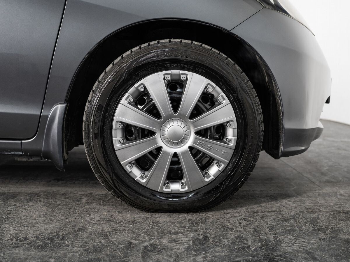 Honda Freed 2009 - фото автомобиля