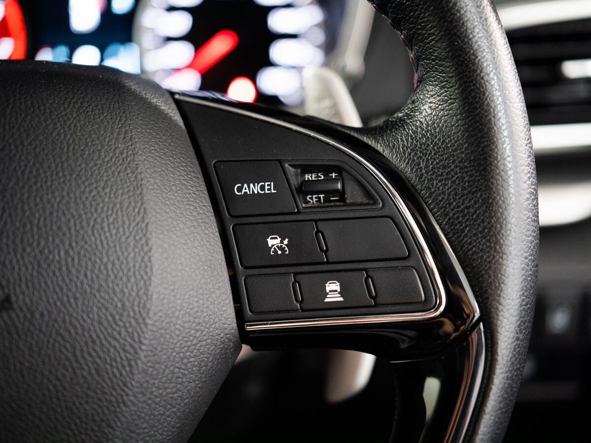 Mitsubishi Eclipse Cross 2018 - фото автомобиля