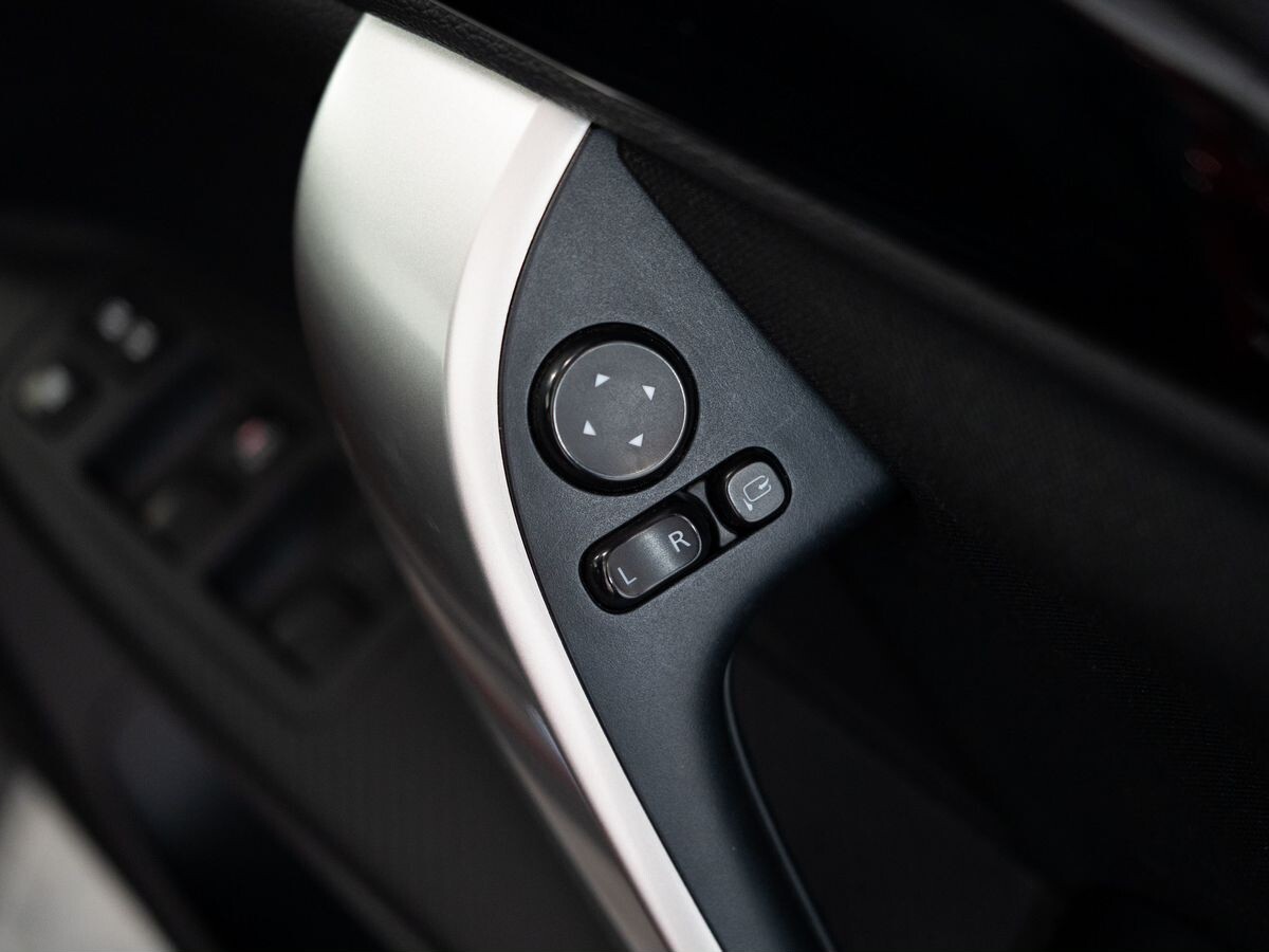 Mitsubishi Eclipse Cross 2018 - фото автомобиля