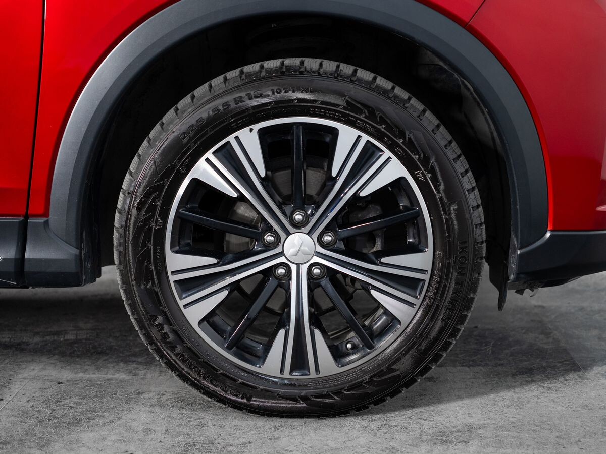 Mitsubishi Eclipse Cross 2018 - фото автомобиля