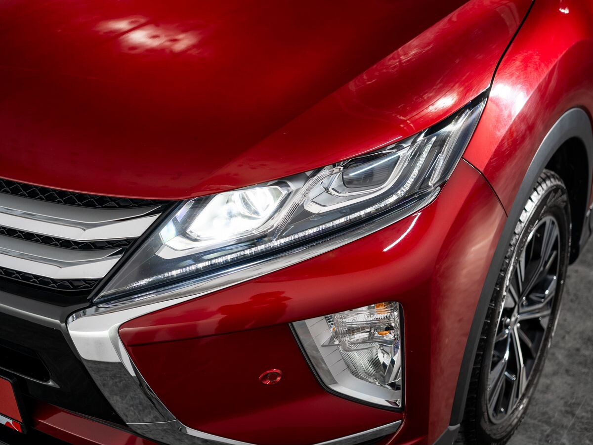 Mitsubishi Eclipse Cross 2018 - фото автомобиля