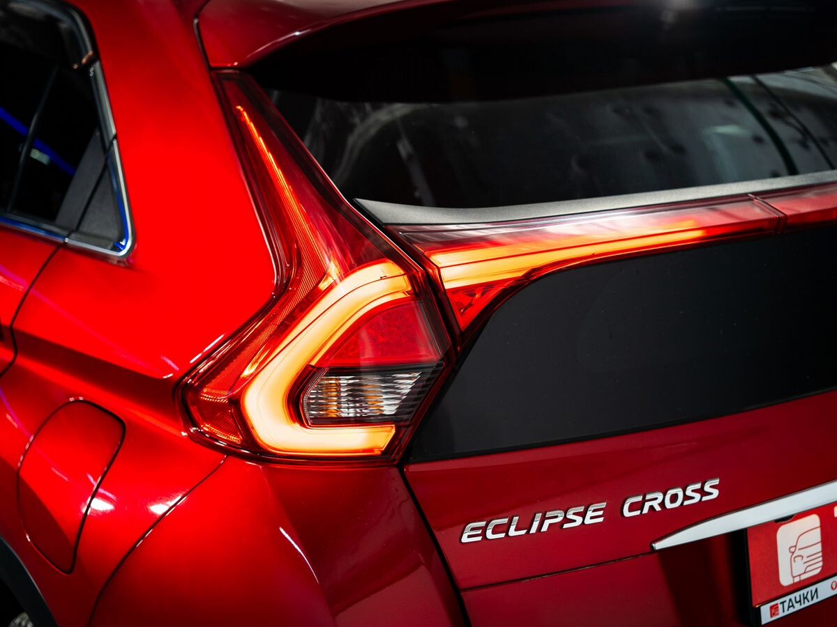 Mitsubishi Eclipse Cross 2018 - фото автомобиля
