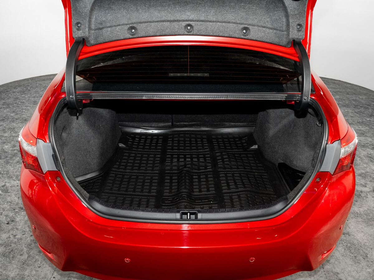 Toyota Corolla 2013 - фото автомобиля