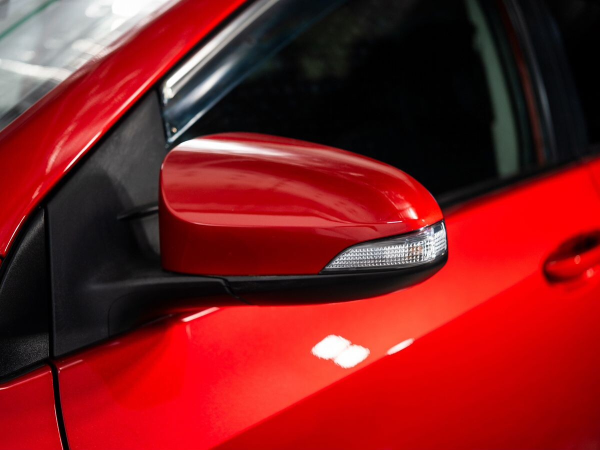 Toyota Corolla 2013 - фото автомобиля