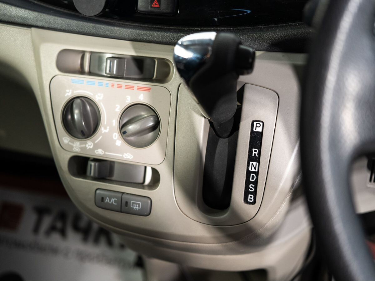 Daihatsu Mira e:S 2015 - фото автомобиля