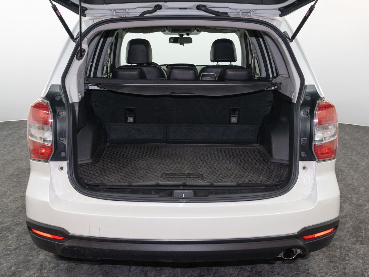 Subaru Forester 2014 - фото автомобиля