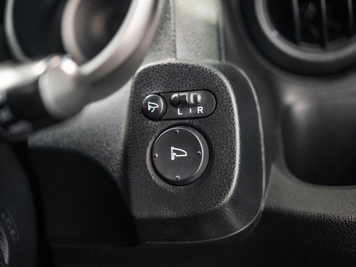 Honda Fit 2010 - фото автомобиля