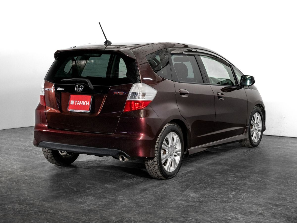 Honda Fit 2010 - фото автомобиля