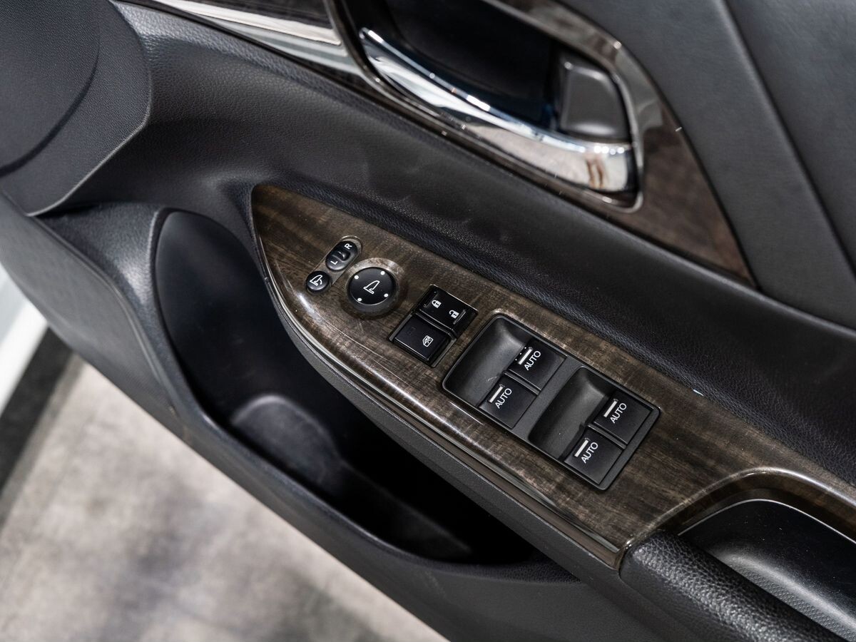 Honda Accord 2013 - фото автомобиля