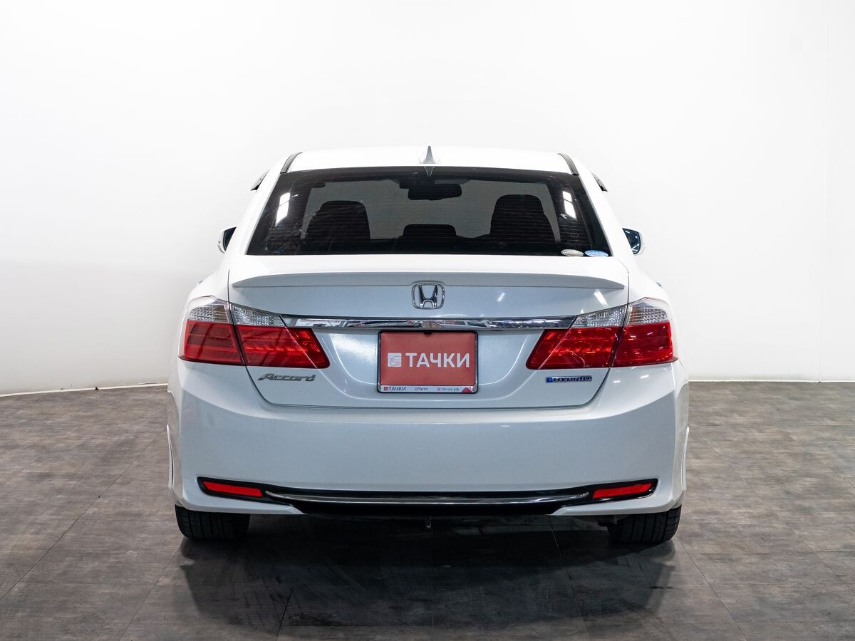 Honda Accord 2013 - фото автомобиля