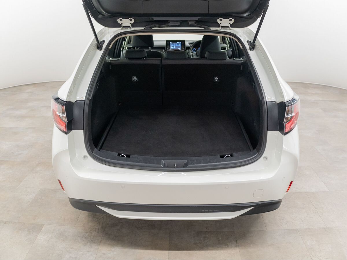 Toyota Corolla 2019 - фото автомобиля