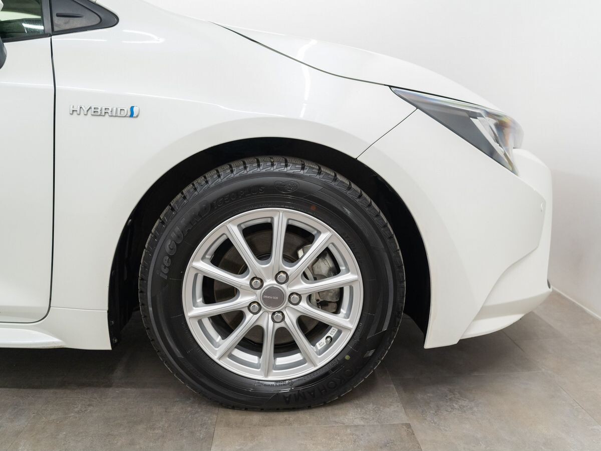 Toyota Corolla 2019 - фото автомобиля