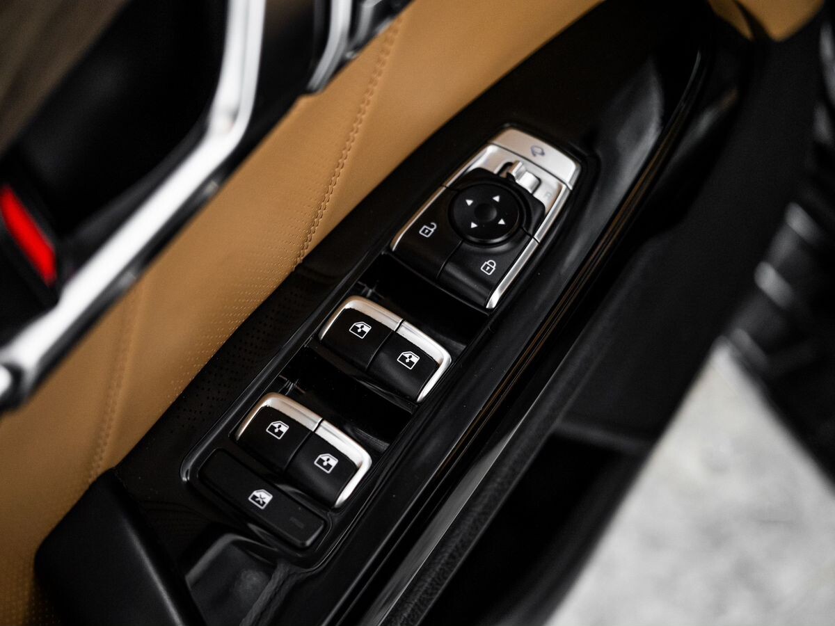 Kia Mohave 2020 - фото автомобиля