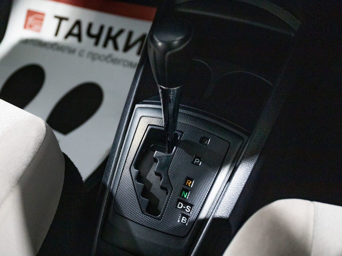 Toyota Corolla Axio 2017 - фото автомобиля