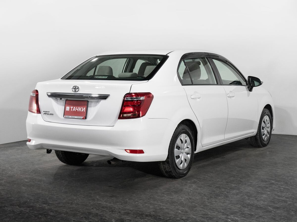 Toyota Corolla Axio 2017 - фото автомобиля