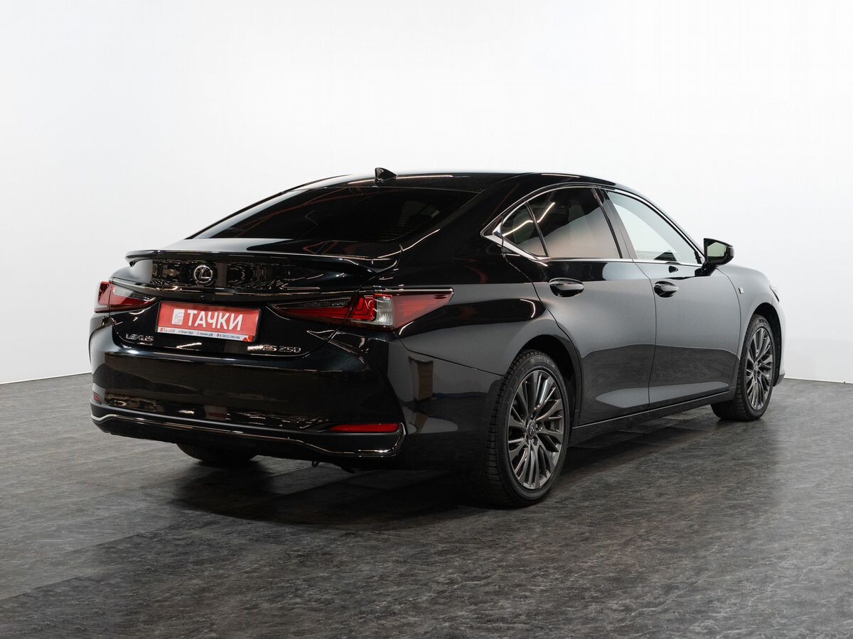 Lexus ES250 2021 - фото автомобиля