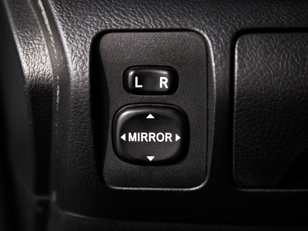 Toyota Camry 2006 - фото автомобиля