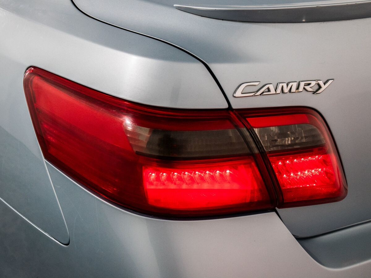 Toyota Camry 2006 - фото автомобиля