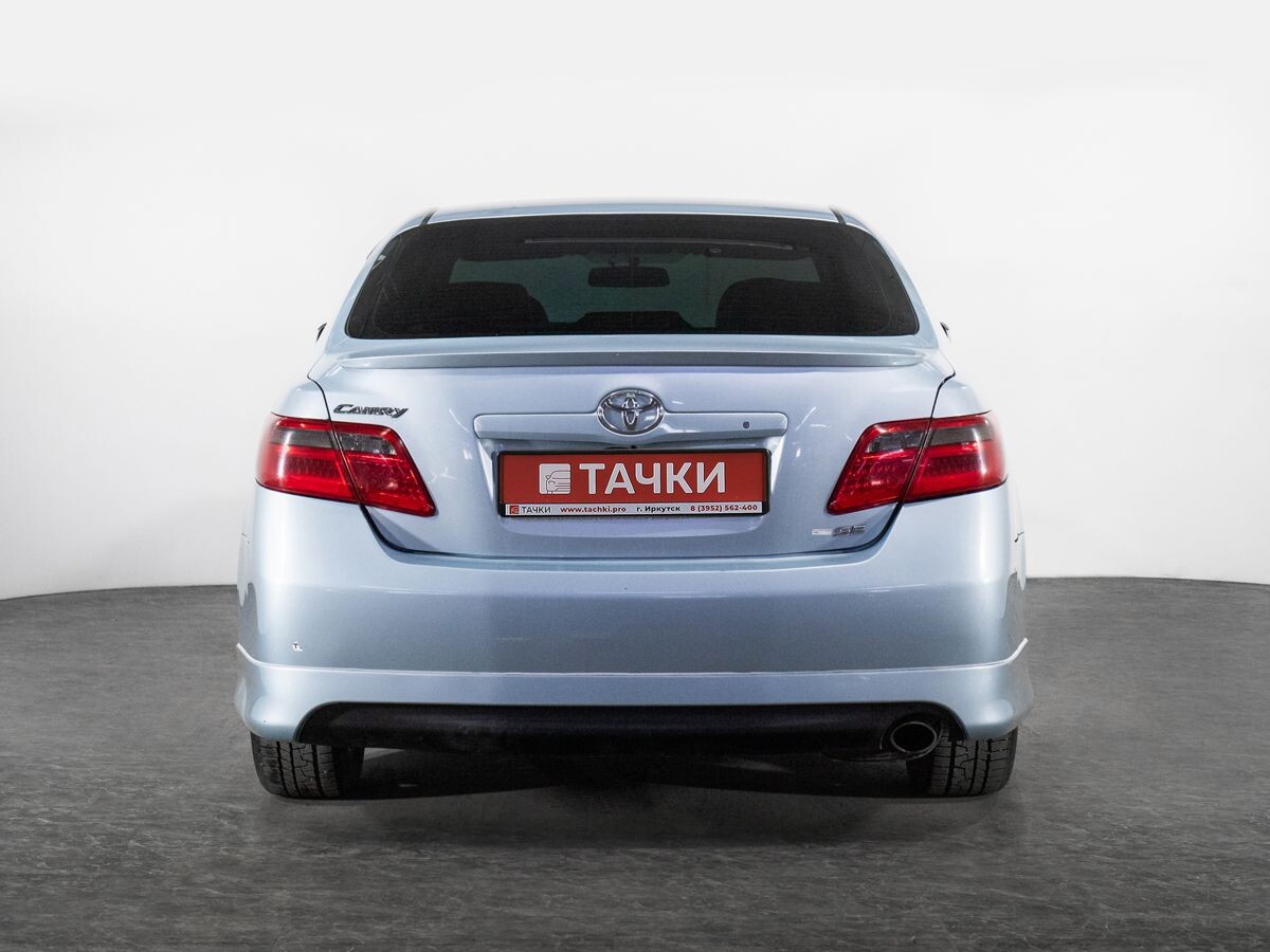 Toyota Camry 2006 - фото автомобиля