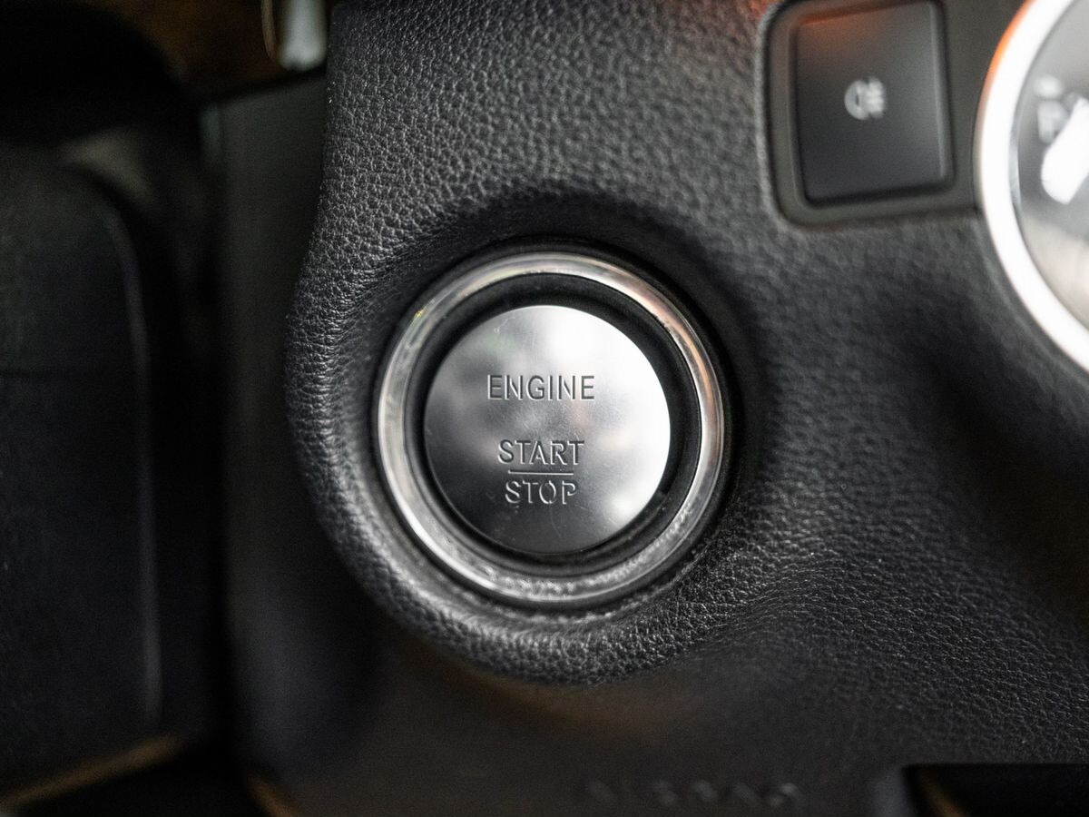 Mercedes-Benz E-Класс 2012 - фото автомобиля